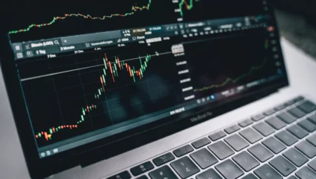 Borsa Temelleri: Hisse Senedi Seçimi ve Portföy Yönetimi
